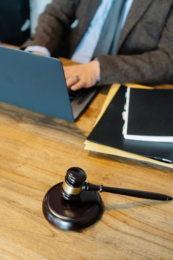 AI legal technology, contract review platform, lawyer working laptop browser |||TAGSPLIT||| Gavel, legal AI, AI contract review, contract analytics, legal tech 2026, AI for lawyers